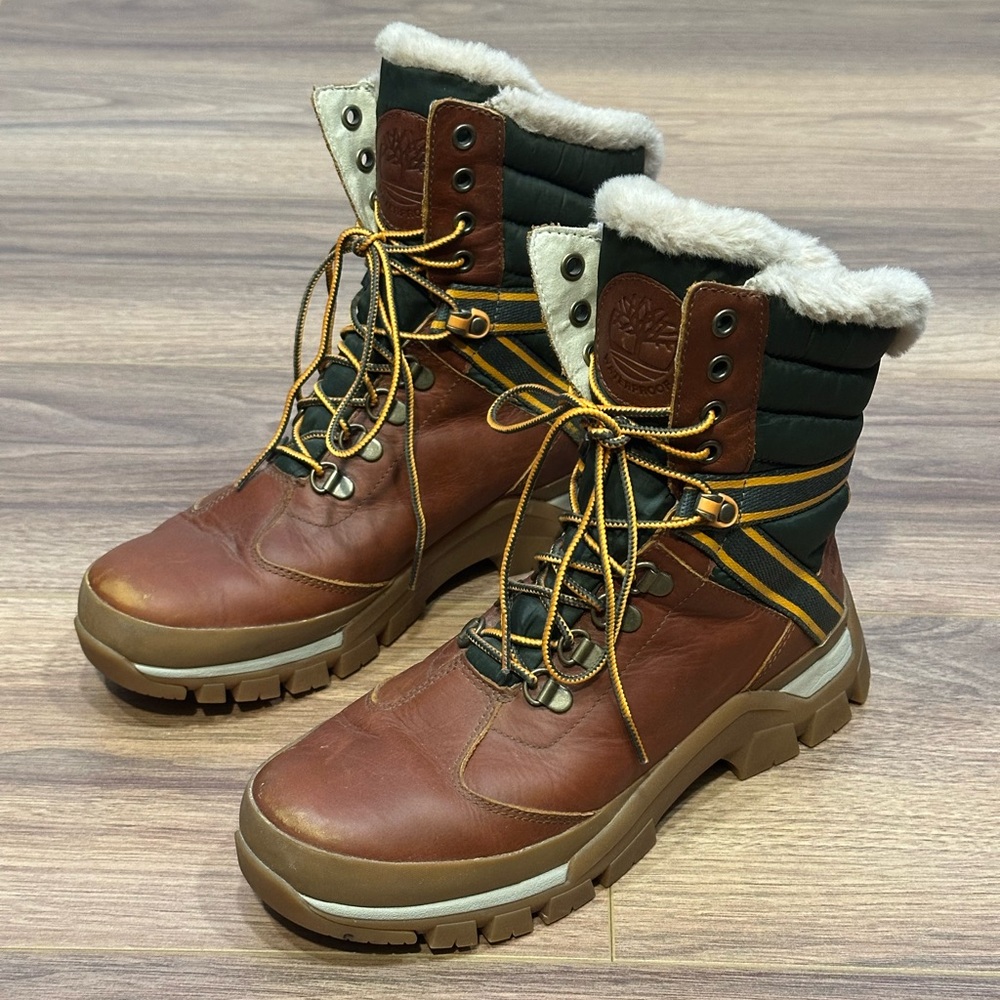 Timberland Jenness Falls Waterproof Leather Boots in Buckthorn Brown Size 9